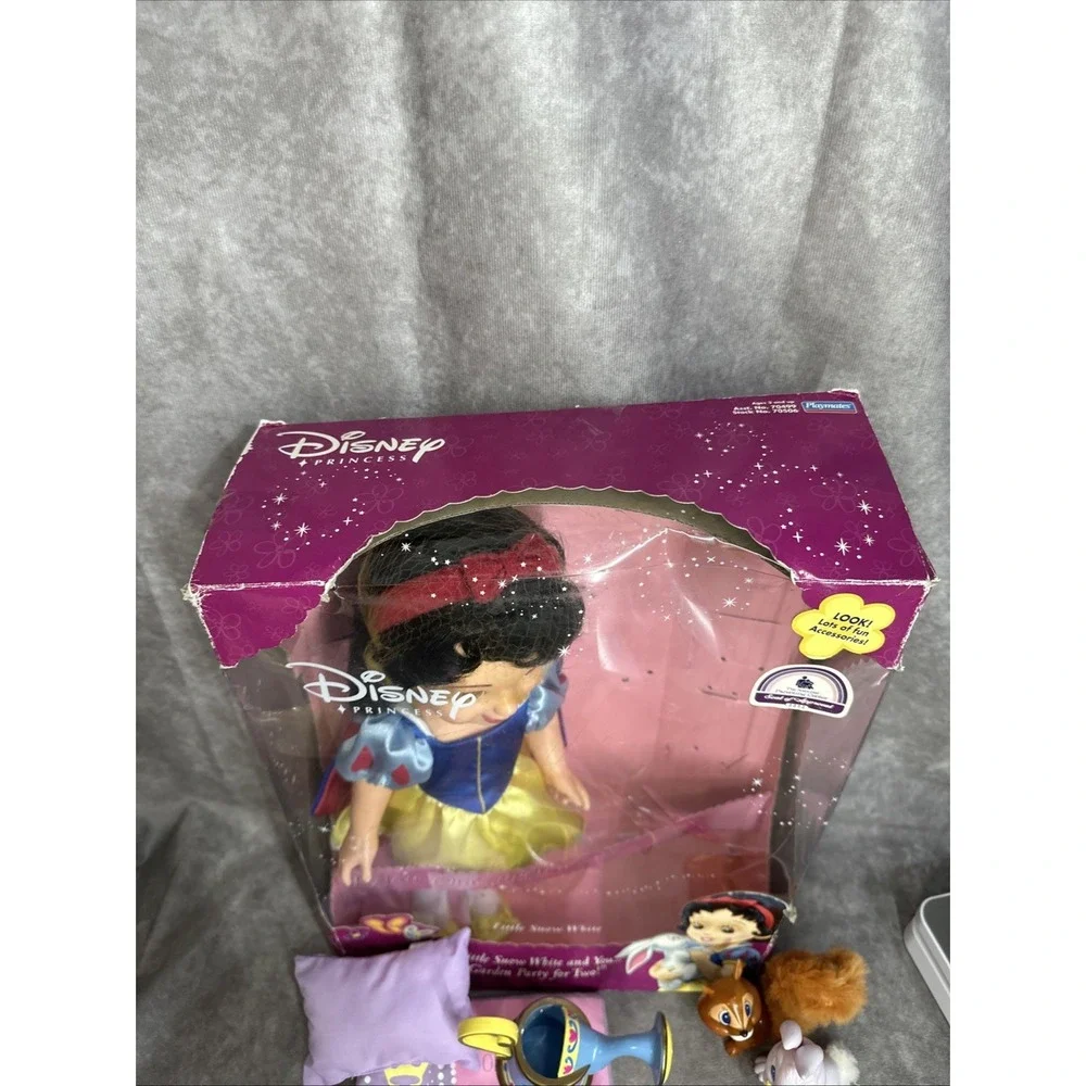Vintage‎ 2002 Disney Princess Little Snow White With Accessories Open Box Disney